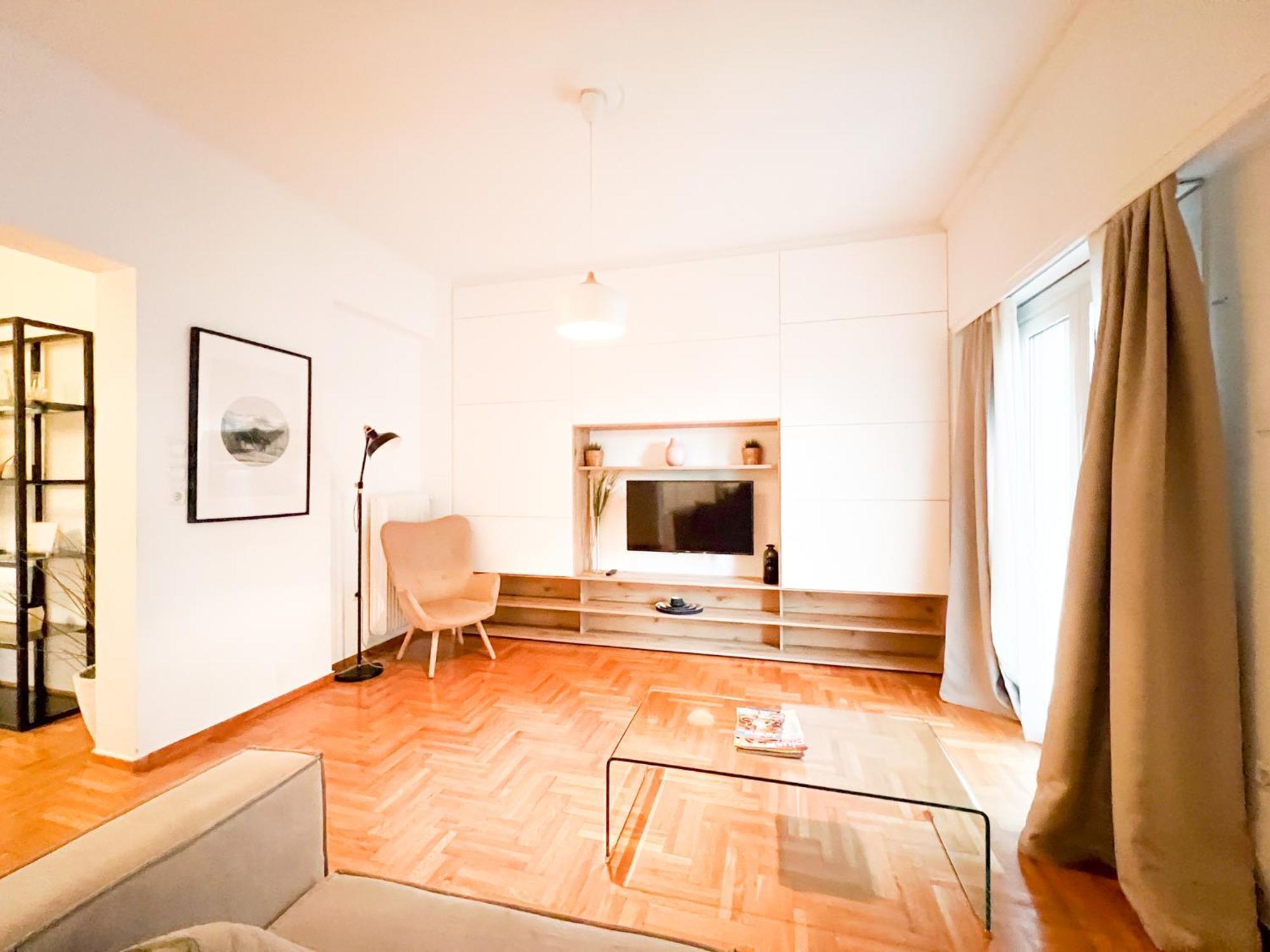 Harmonia Anhome Premium Selections * Athens